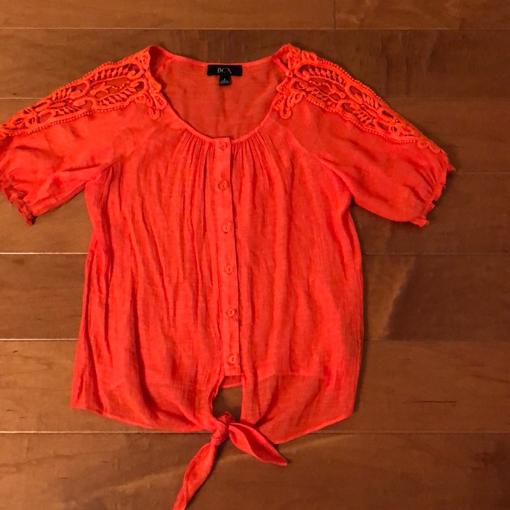 Women’s Blouse
